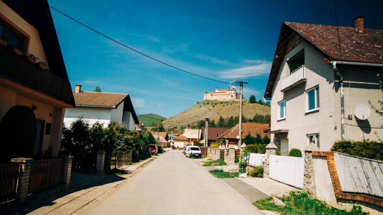 Castle Village Apartment Krásnohorské Podhradie Exterior photo